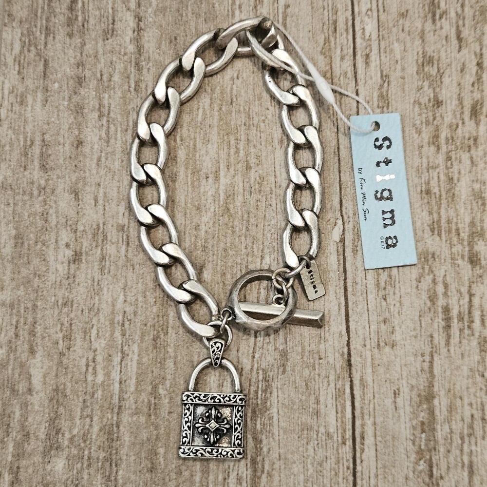 Stigma Charm Chain Link Bracelet